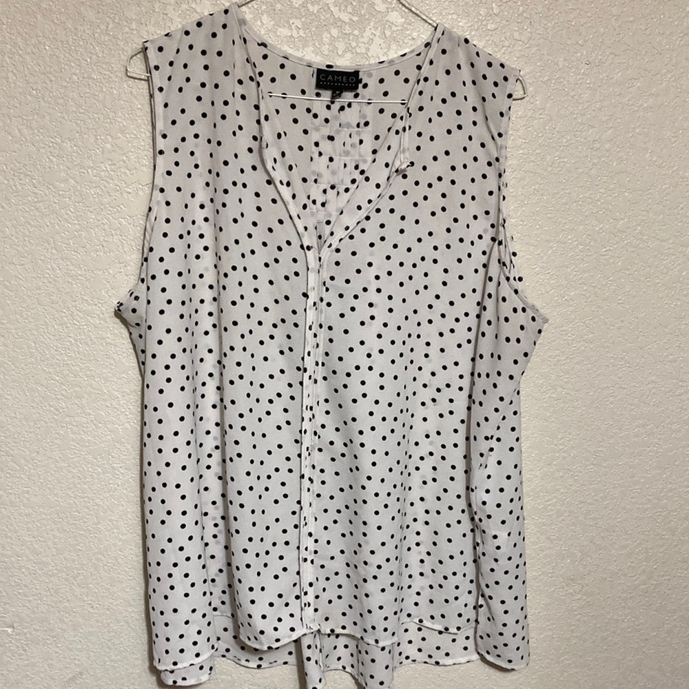 Polkadot Sleeveless Blouse Black White size 4X